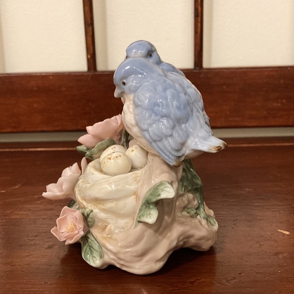 Porcelain birds and nest music box - Picture 6 of 8
